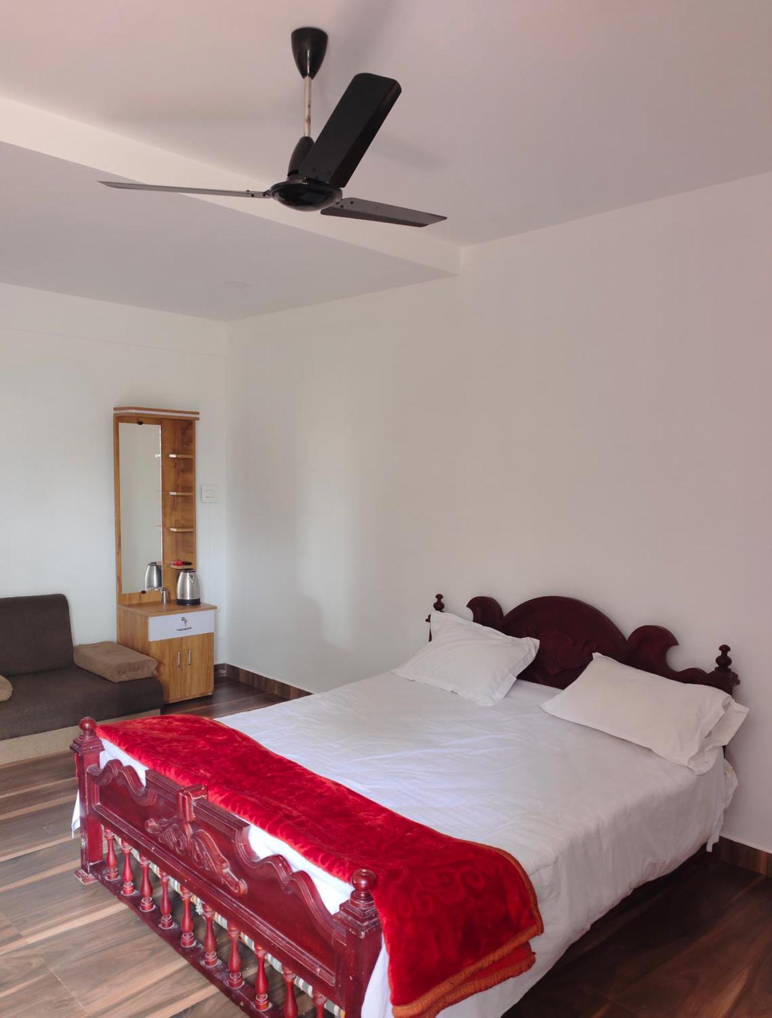 Sunshine Service Villa Kannur Bagian luar foto