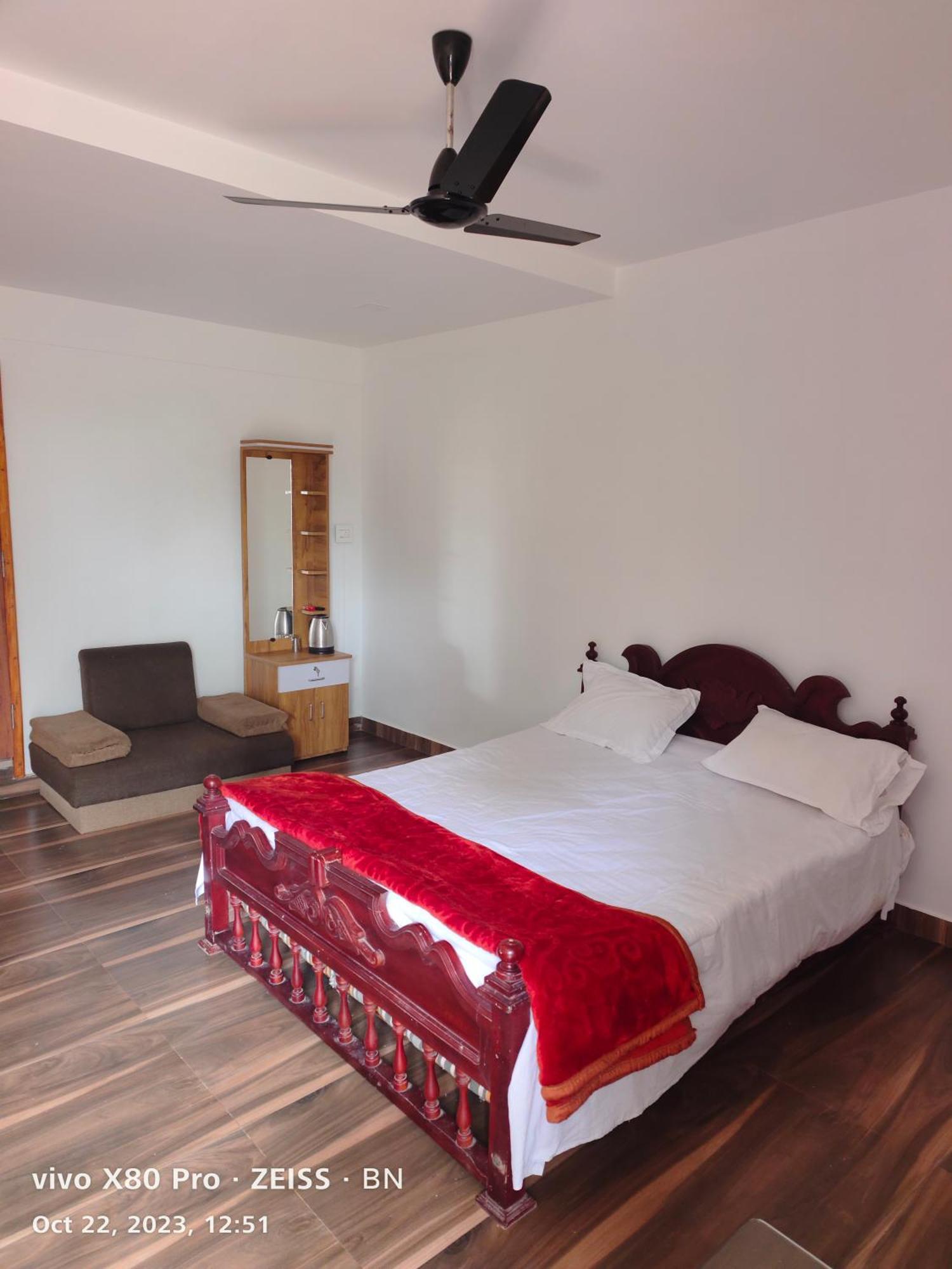 Sunshine Service Villa Kannur Bagian luar foto